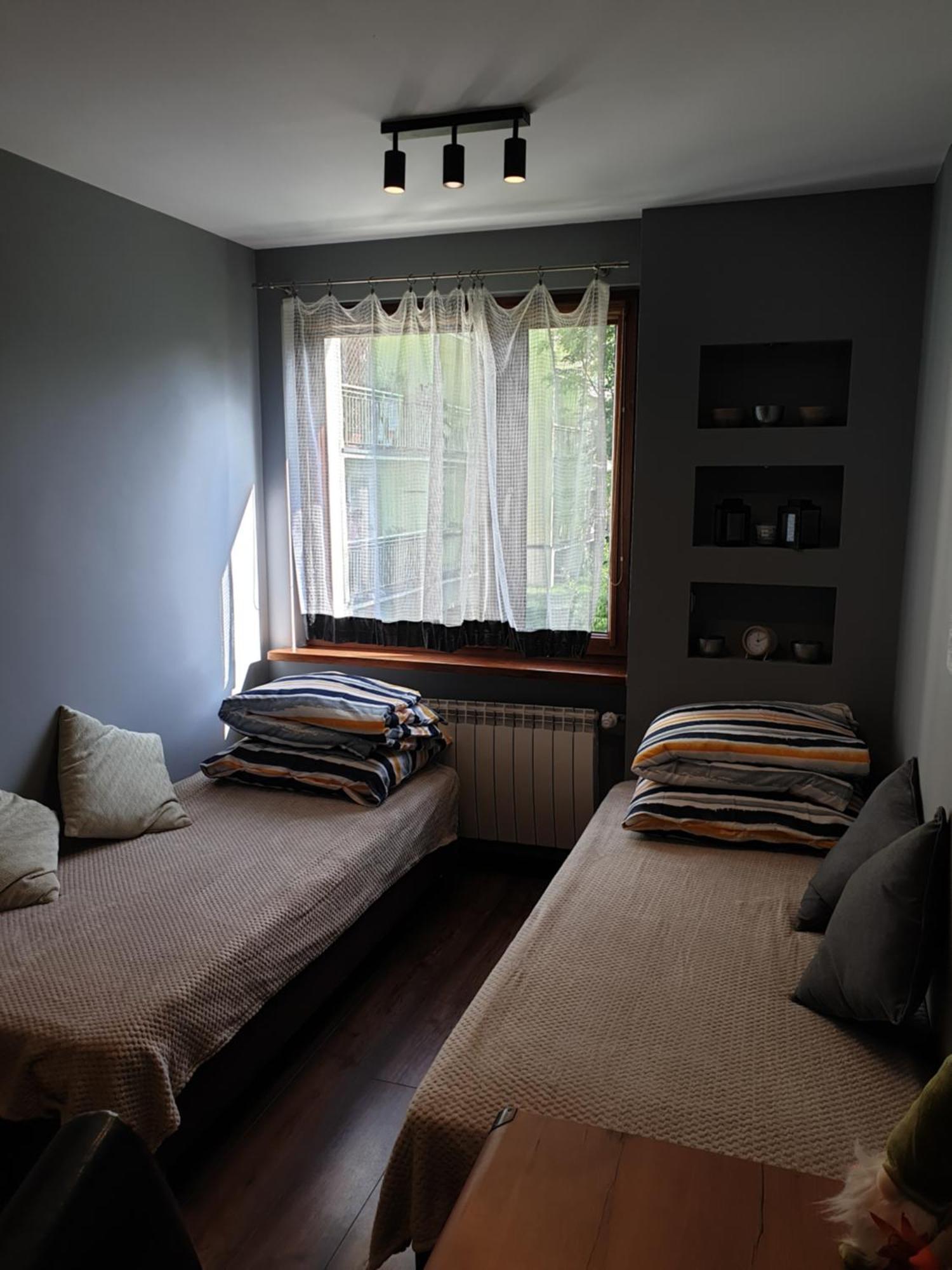 Apartment Przestronny Dla 9 Osob - 4 Sypialnie, Parking